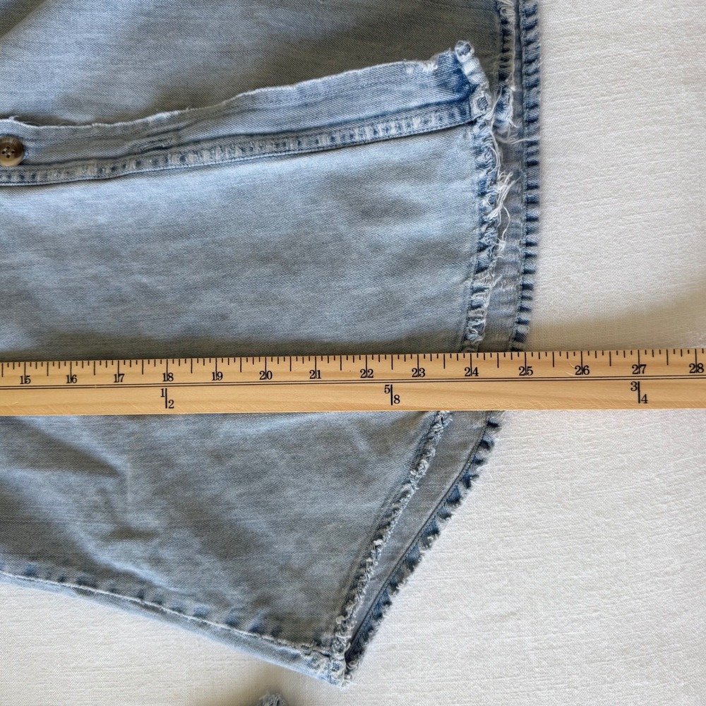 Andrew Jeans Co 90's Distressed Denim Button Down Shirt M/L Vintage - Picture 5 of 13